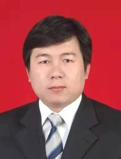 潜山市委书记、市长调整