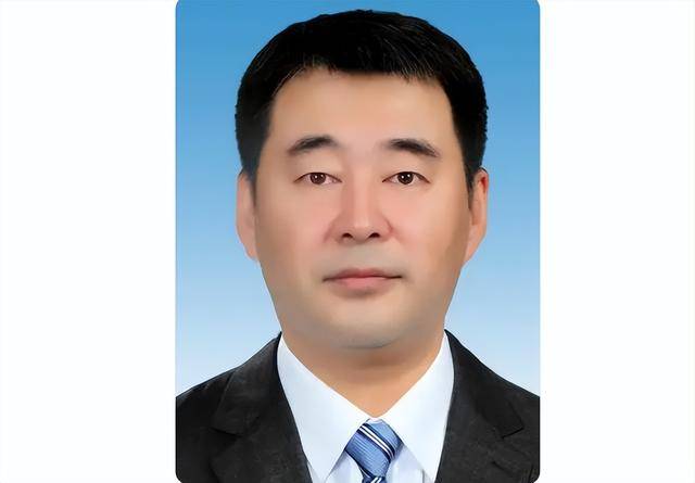 深圳市公安局局长赵勇履新职