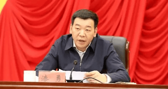 巡视刚结束，县委书记漆勇任上被查