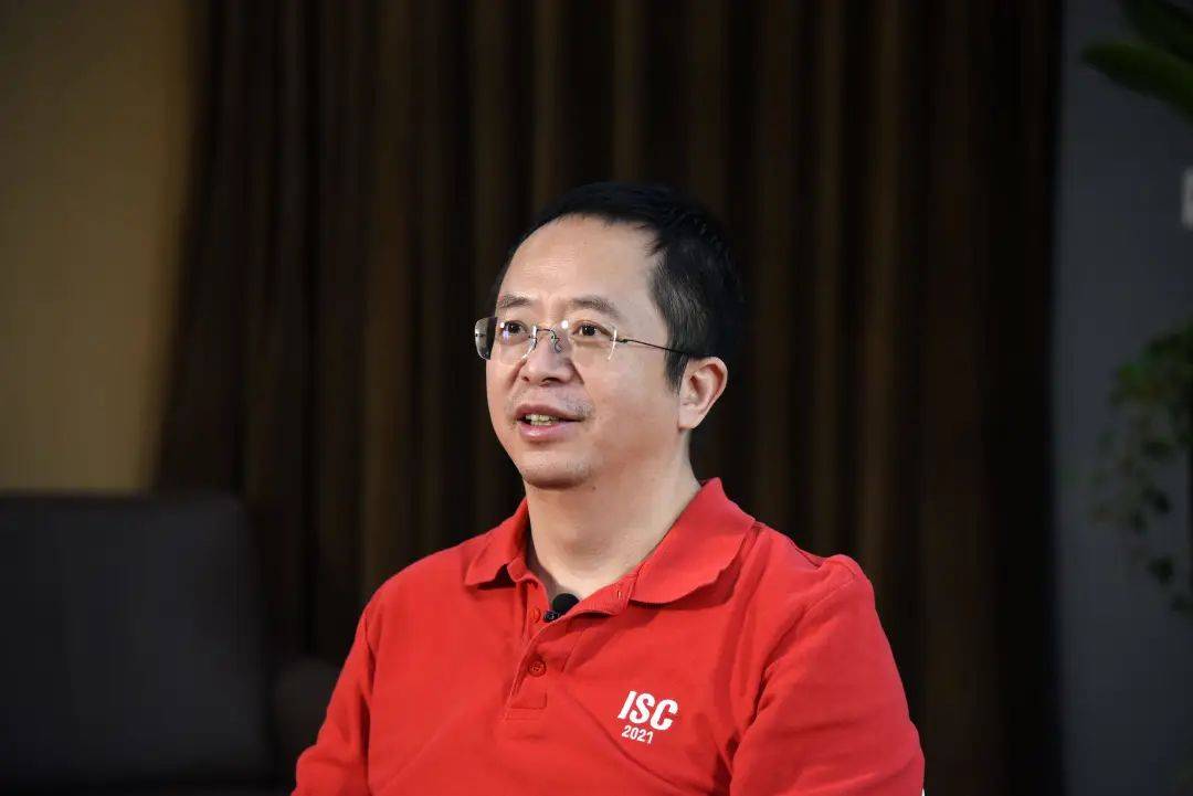 周鸿祎，公开道歉！