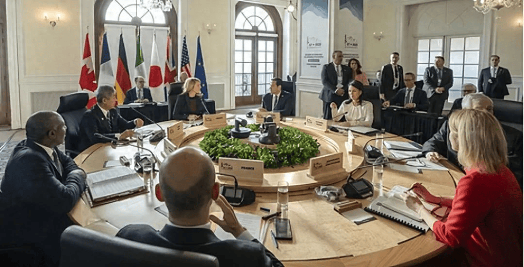 日本撕毁《中日联合声明》？就在刚刚，爆炸性消息传出，我外长亲自出马