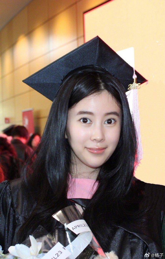 杨子女儿伯克利音乐学院毕业，照片曝光